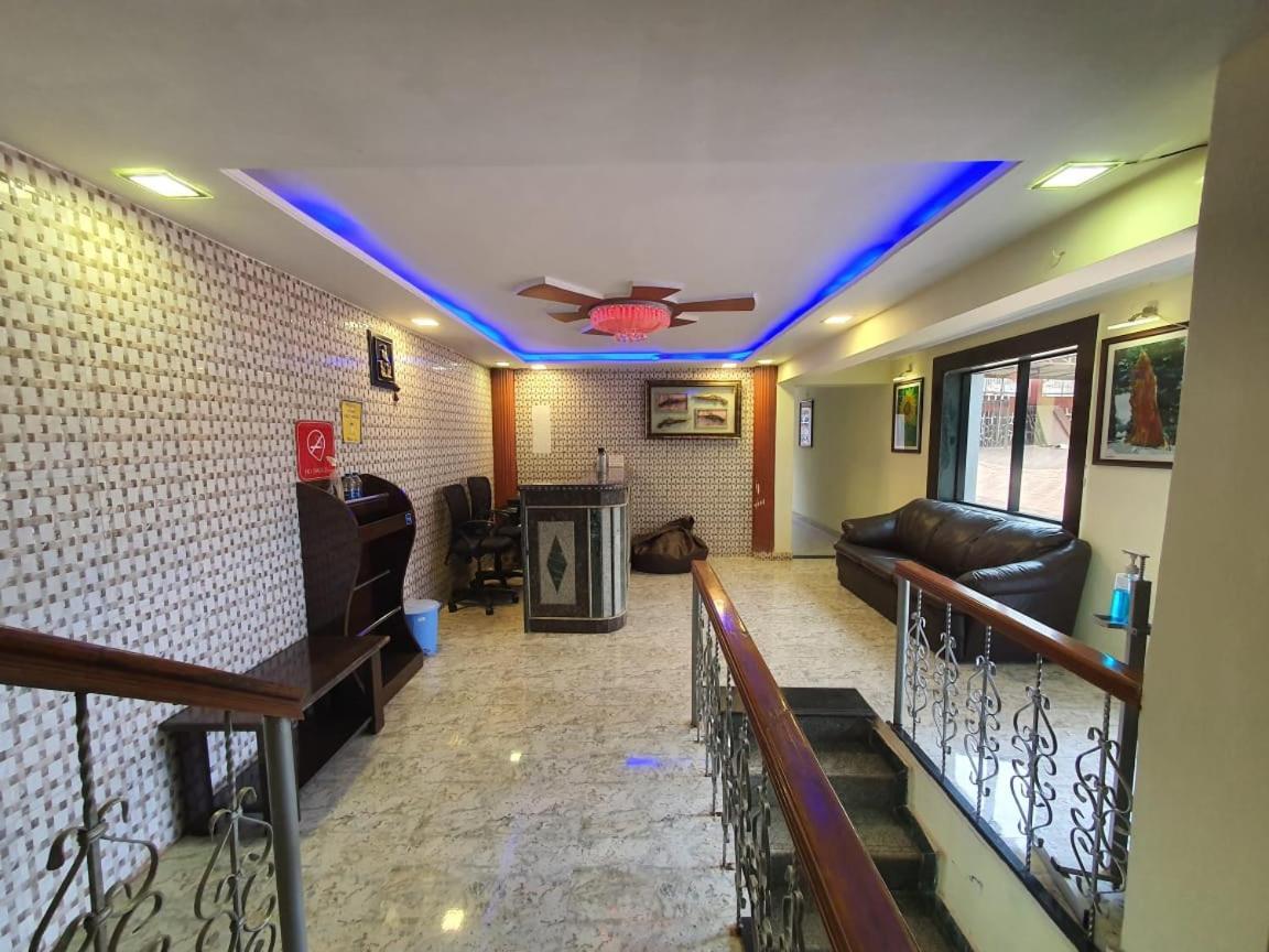 Hotel O Silver Leaf พันช์กานี ภายนอก รูปภาพ