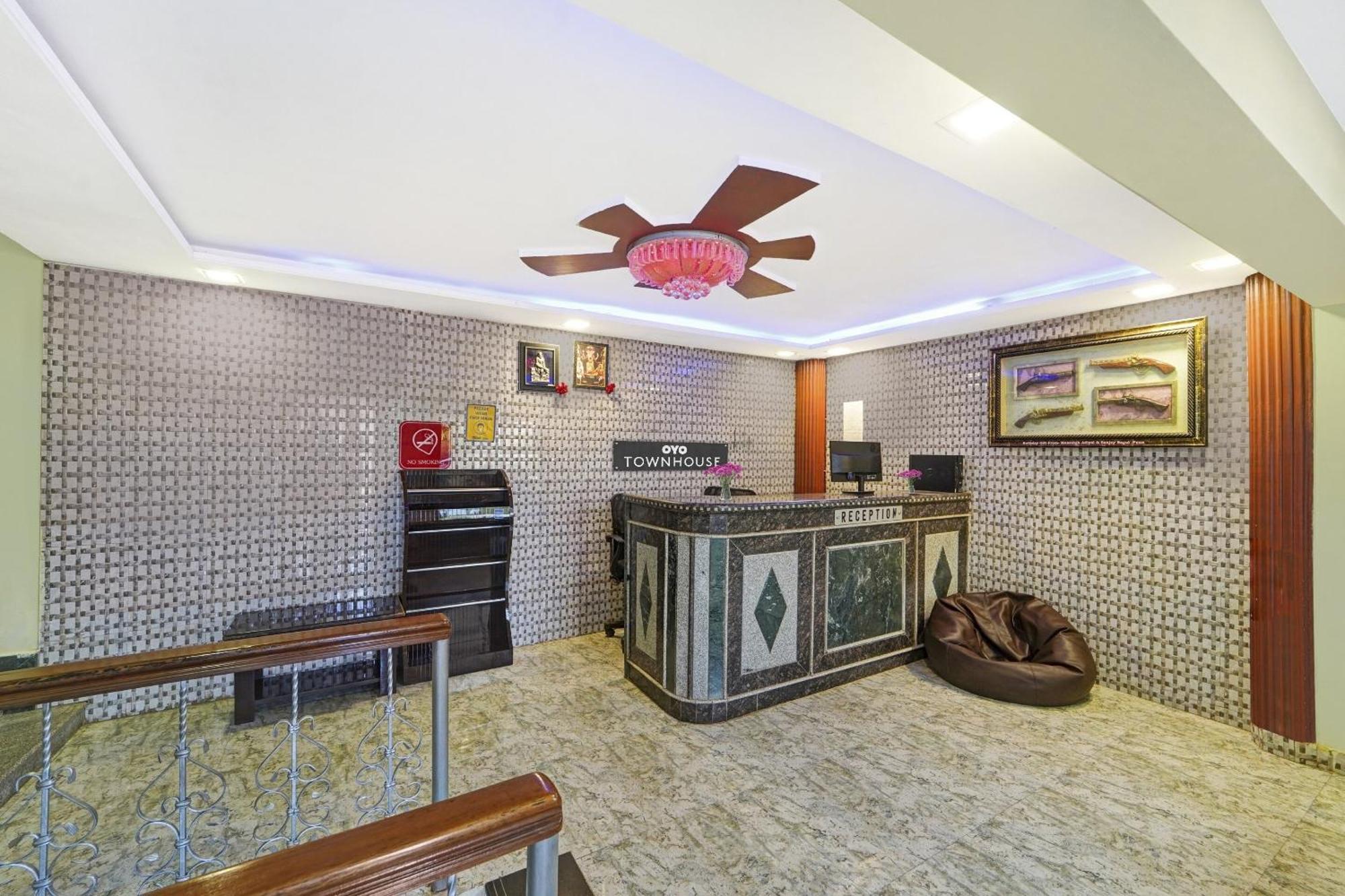 Hotel O Silver Leaf พันช์กานี ภายนอก รูปภาพ