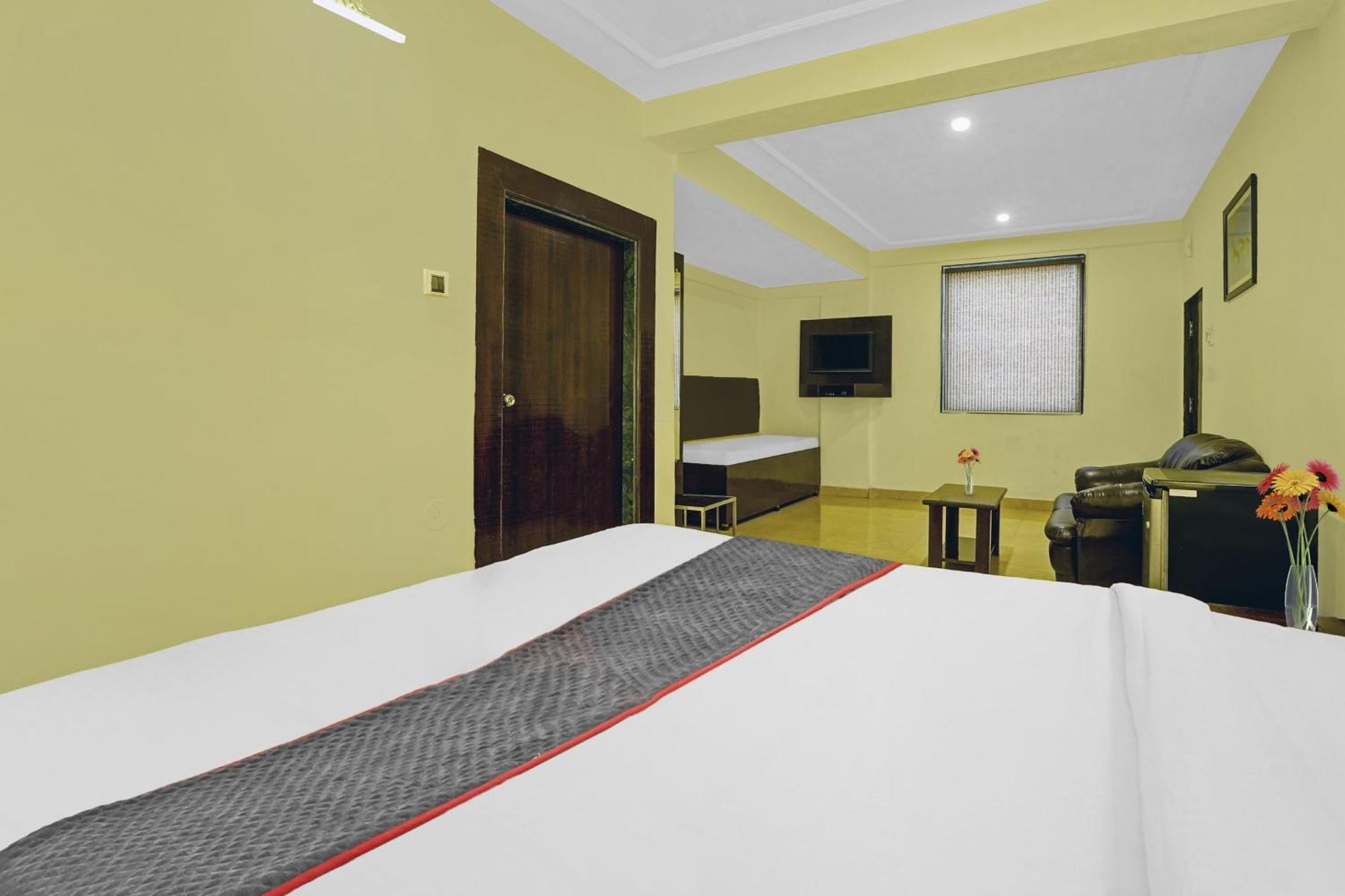 Hotel O Silver Leaf พันช์กานี ภายนอก รูปภาพ